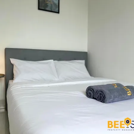 Residensi Lili 10 Mins To Aeon Nilai Shopping Mall Pool View 5Pax Sepang Exterior photo