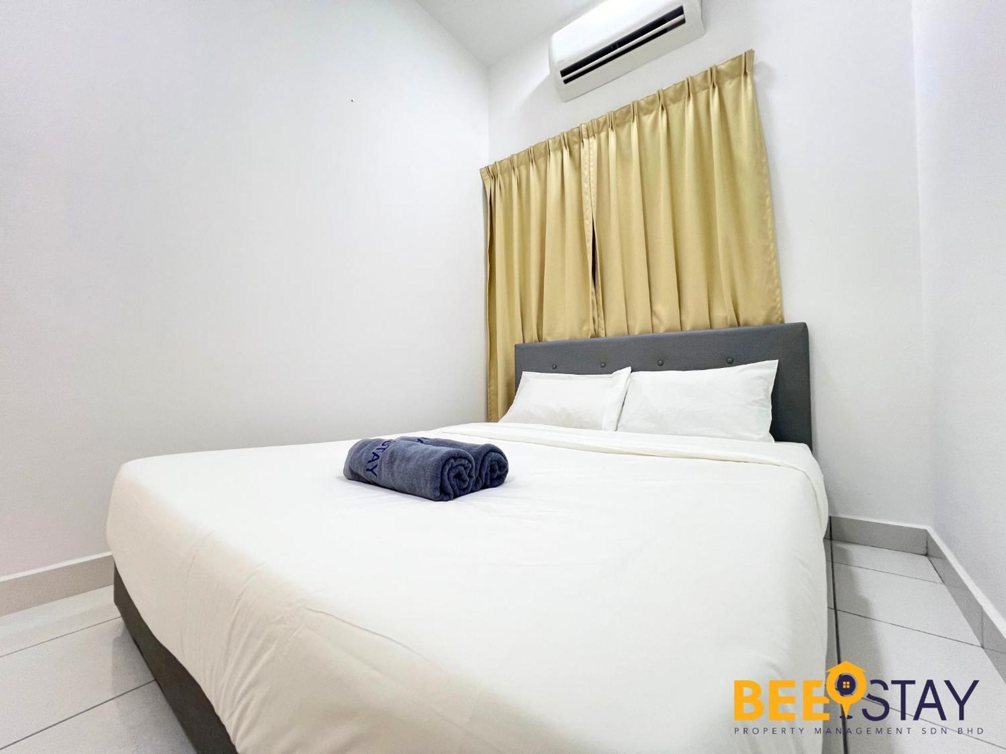 Residensi Lili 10 Mins To Aeon Nilai Shopping Mall Pool View 5pax