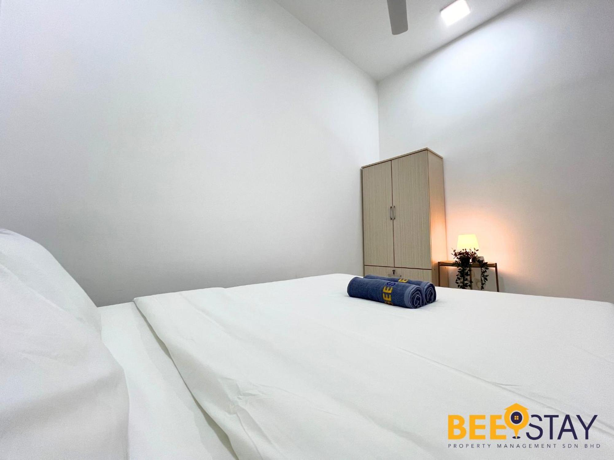 Residensi Lili 10 Mins To Aeon Nilai Shopping Mall Pool View 5pax Apartment *