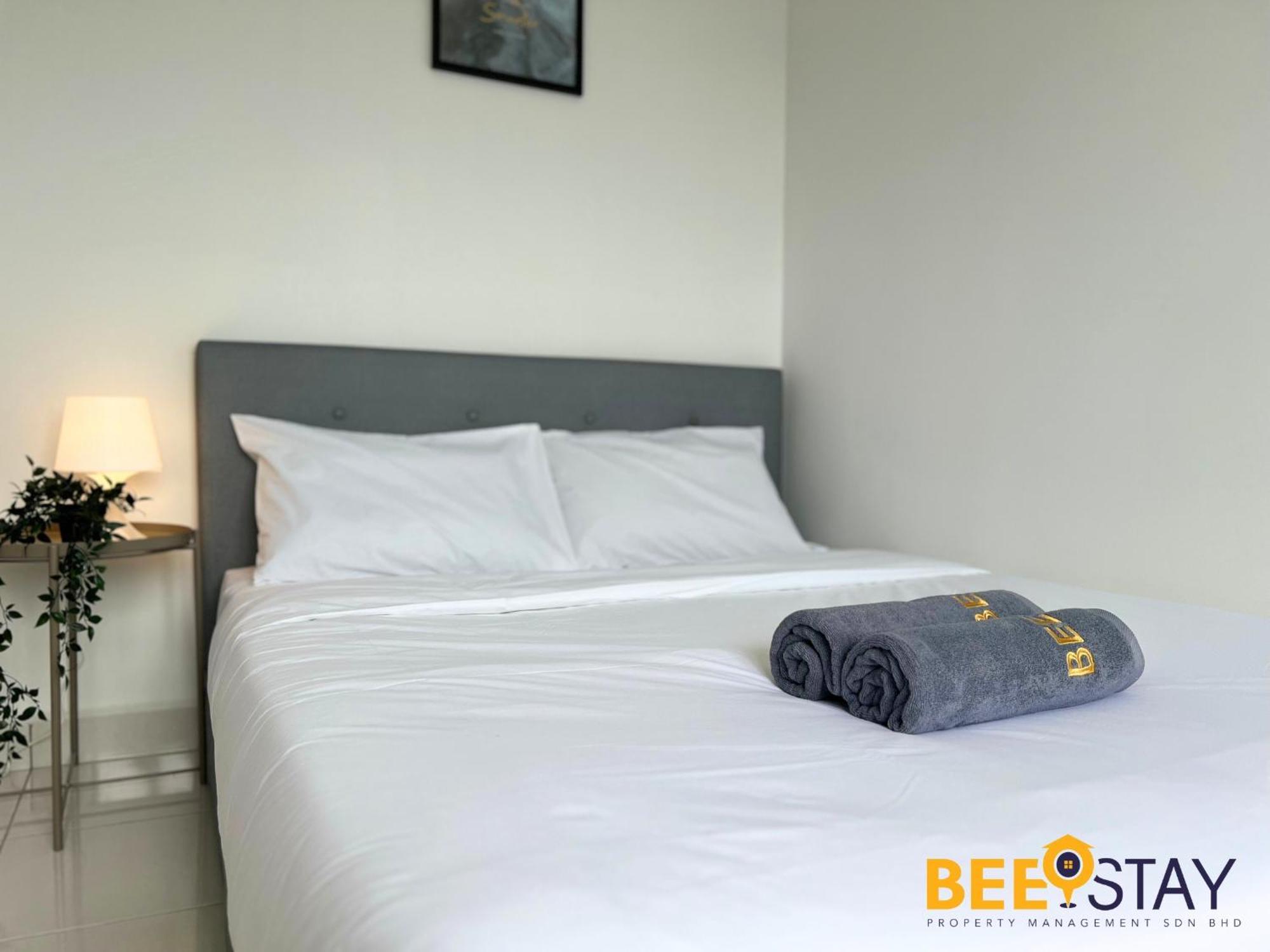 Residensi Lili 10 Mins To Aeon Nilai Shopping Mall Pool View 5pax *