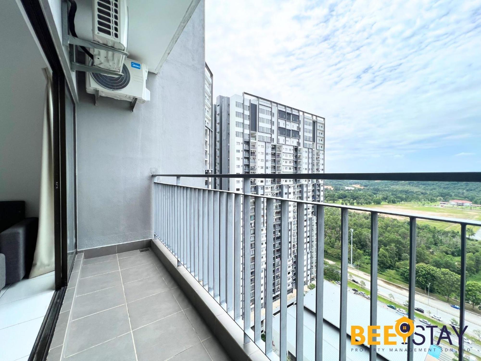 Pangsapuri Residensi Lili 10 Mins To Aeon Nilai Shopping Mall Pool View 5pax